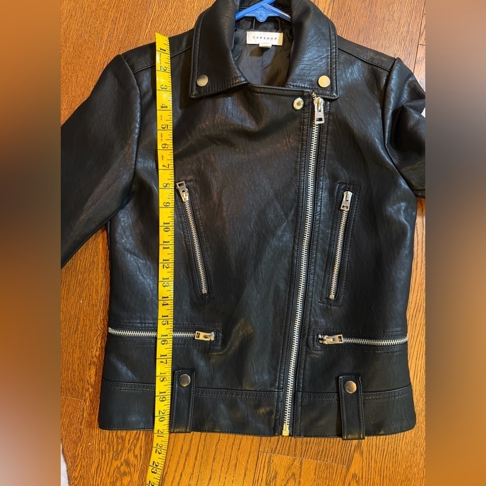 Topshop BLACK Faux Leather Biker Moto Classic Minimalist Jacket Size 4 - Picture 12 of 13